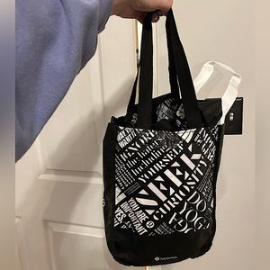 Lululemon bags